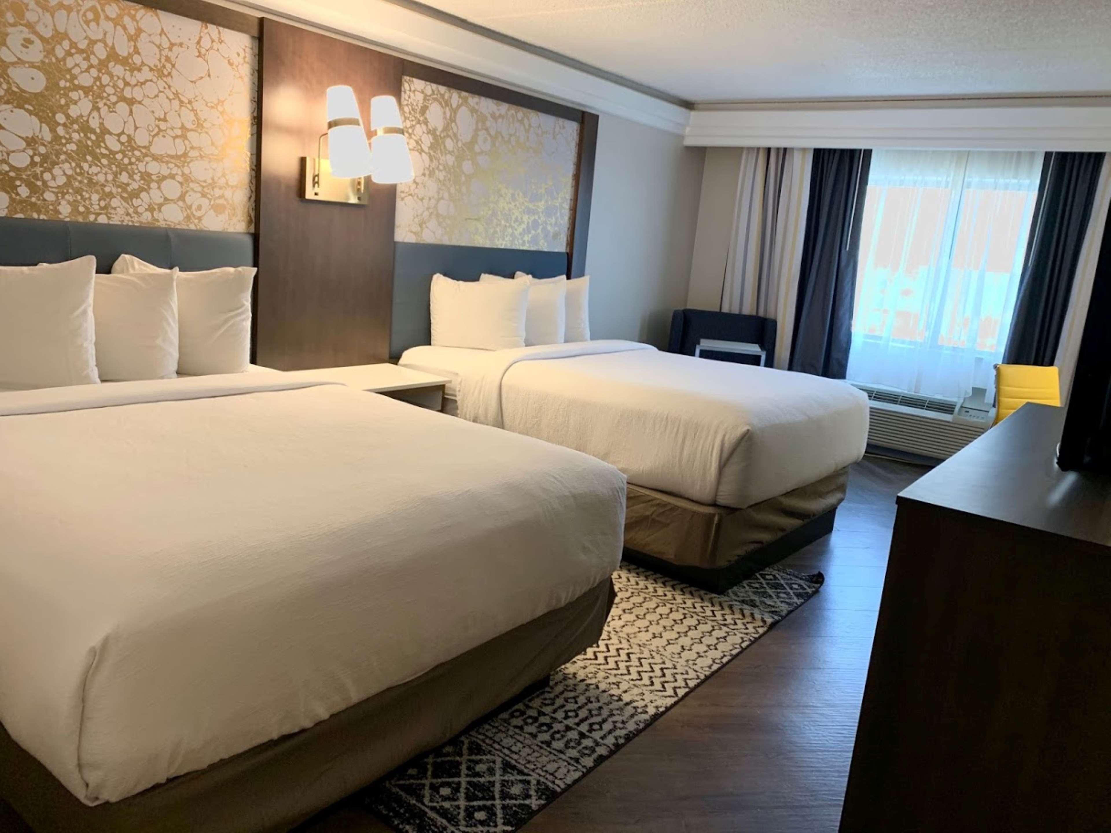 เบสต์ เวสเทิร์น พลัส เมอร์เรย์ ฮิล โฮเทล แอนด์ สวีท Hotel New Providence ภายนอก รูปภาพ
