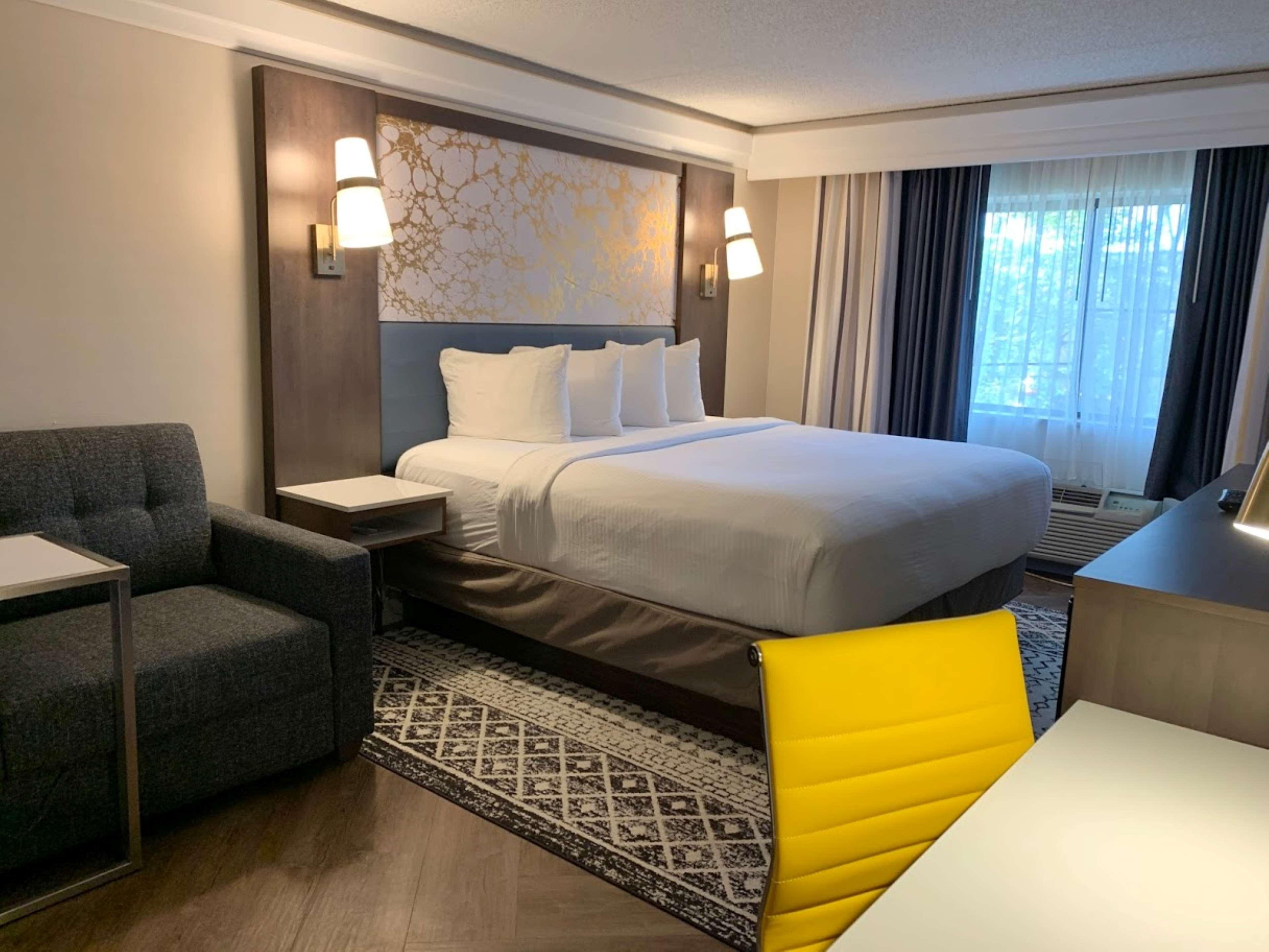 เบสต์ เวสเทิร์น พลัส เมอร์เรย์ ฮิล โฮเทล แอนด์ สวีท Hotel New Providence ภายนอก รูปภาพ