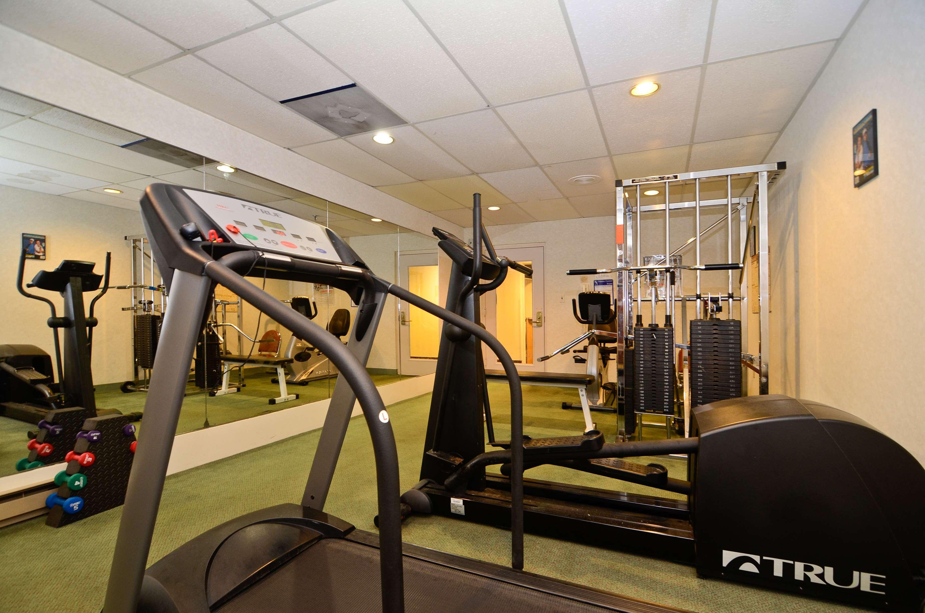 เบสต์ เวสเทิร์น พลัส เมอร์เรย์ ฮิล โฮเทล แอนด์ สวีท Hotel New Providence ภายนอก รูปภาพ