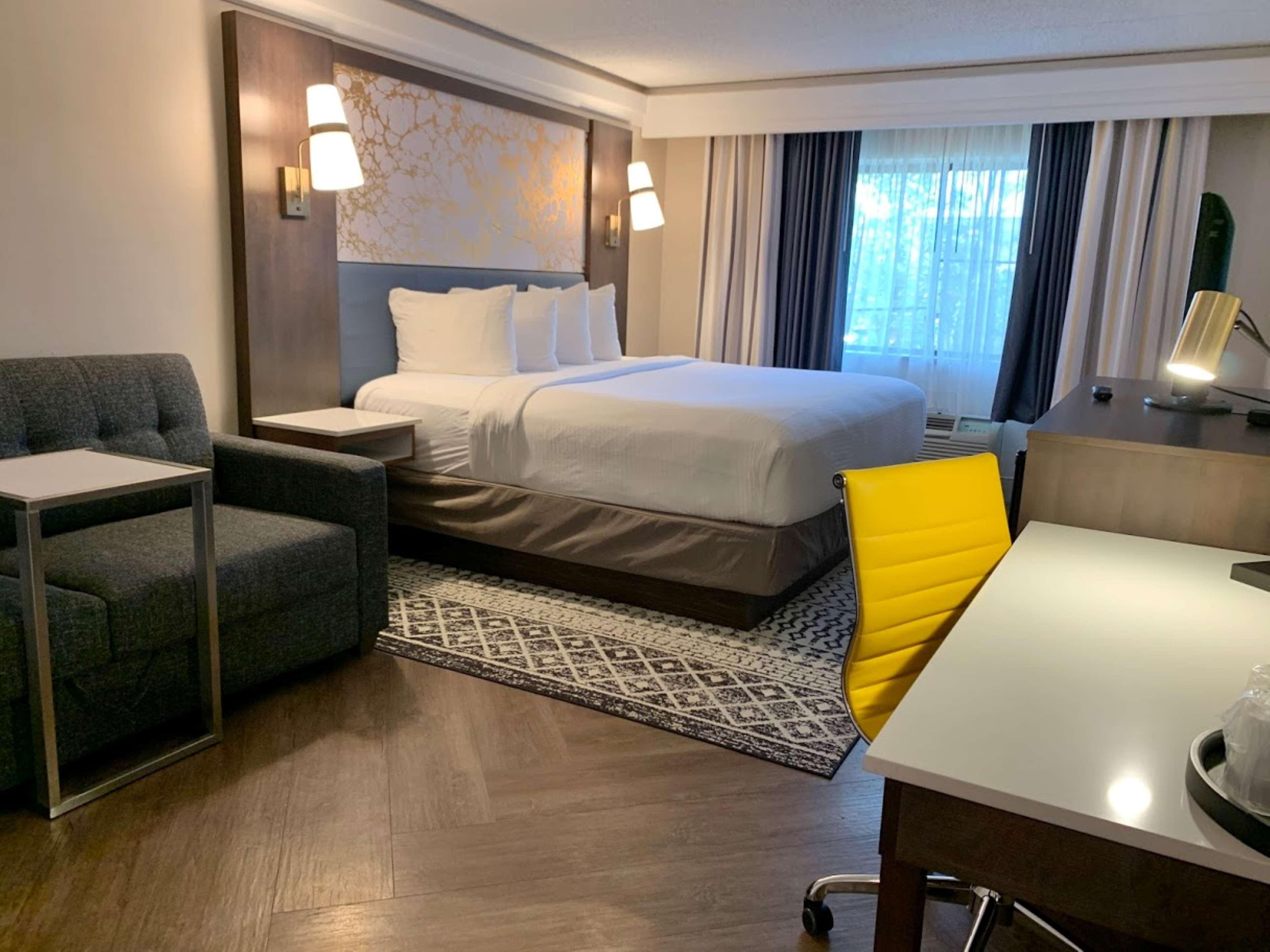 เบสต์ เวสเทิร์น พลัส เมอร์เรย์ ฮิล โฮเทล แอนด์ สวีท Hotel New Providence ภายนอก รูปภาพ