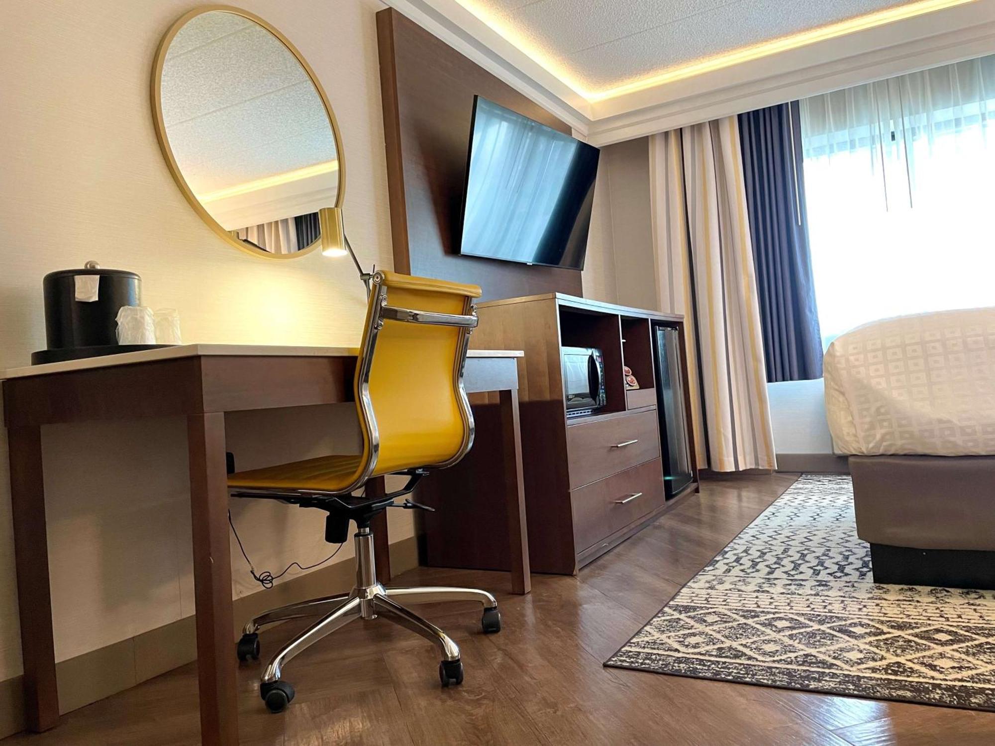 เบสต์ เวสเทิร์น พลัส เมอร์เรย์ ฮิล โฮเทล แอนด์ สวีท Hotel New Providence ภายนอก รูปภาพ